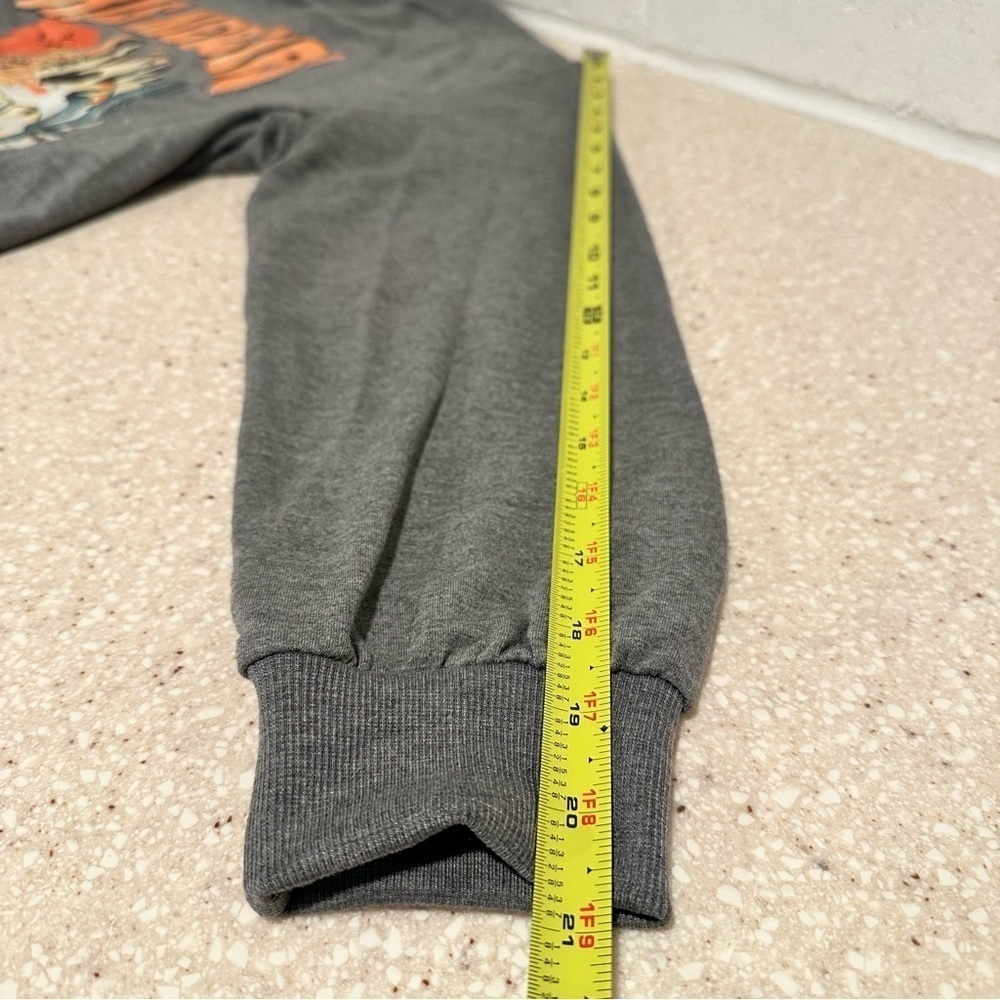Christian Faith Crew Neck Sweater Bible Verse Desert Orange Dark Gray NWT - Picture 4 of 15